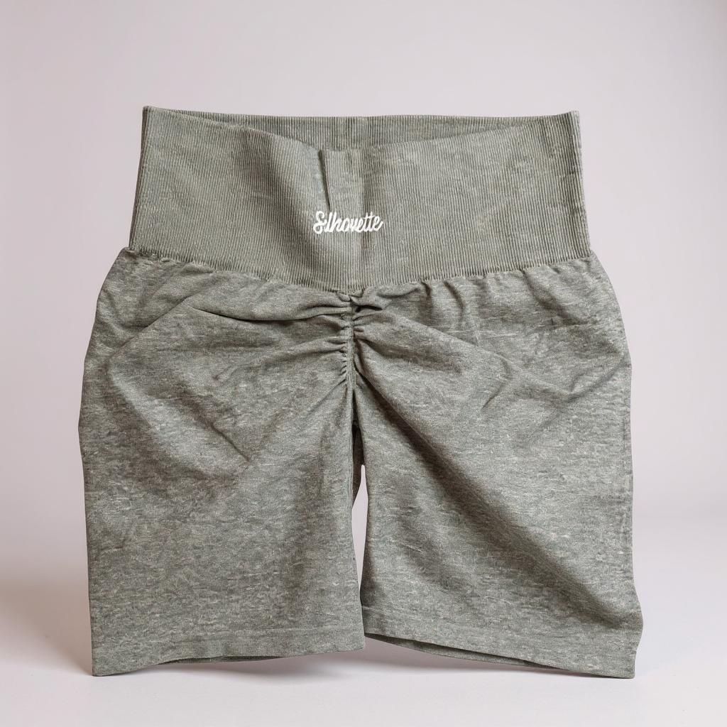 Soft scrunch sculpt shorts